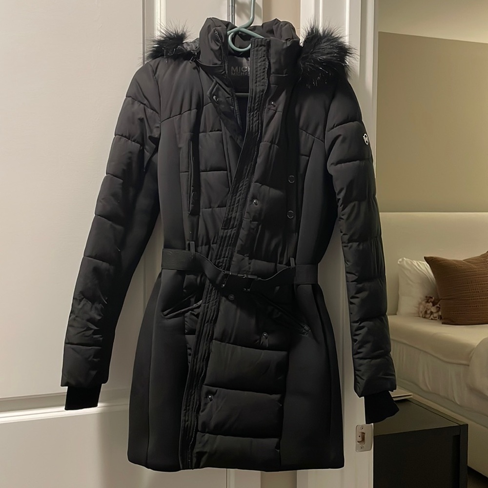 Michael Kors Belted puffer coat with Faux fur trimmed hood